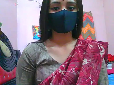 Snapshot of night_queeen7 chatting on 02.07.26 night queeen7 online show from 02.07.26