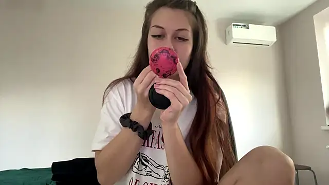 Nayra flash online show from 10.30.25