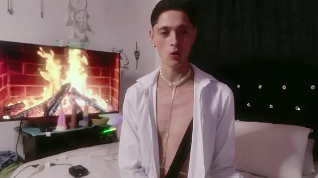 Tyler cat online show from 11.08.25