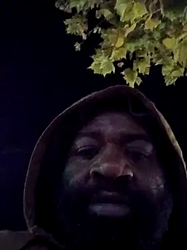 Snapshot of Big_Dick321 chatting on 10.21.25 Big Dick321 online show from 10.21.25