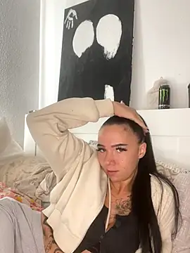 YoungZoexx online show from 10.02.25