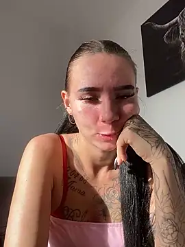 YoungZoexx online show from 11.11.25