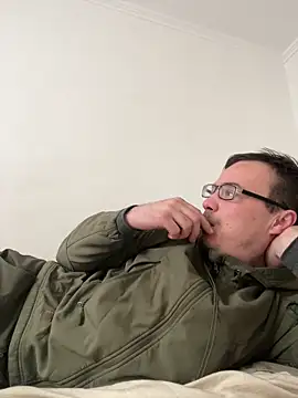 viktor1992-1-1 online show from 03.03.26