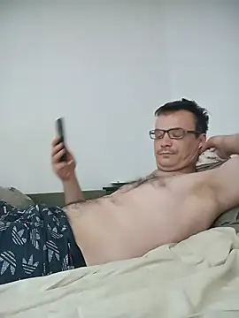 Snapshot of viktor1992-1-1 chatting on 06.26.26 viktor1992-1-1 online show from 06.26.26
