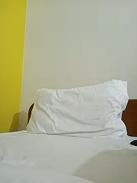 Snapshot of golugulu2024 chatting on 11.15.25 golugulu2024 online show from 11.15.25