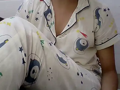 Hotty kaira online show from 07.16.26