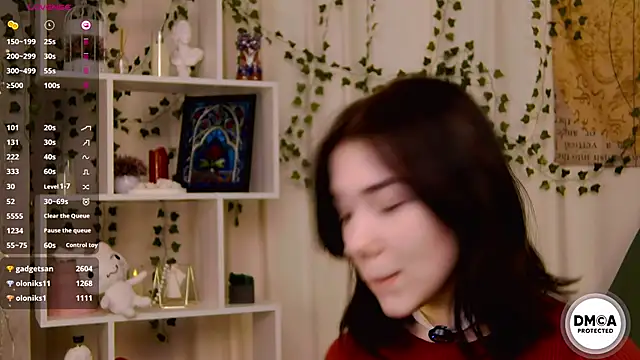 Kelly foox online show from 02.14.26