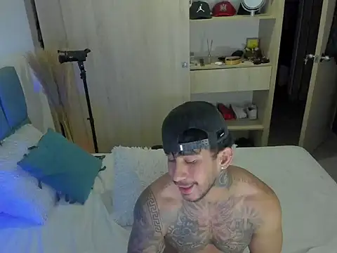 Dammianmiller online show from 07.25.26