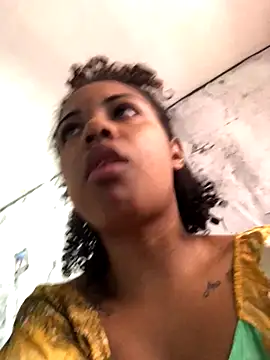 Snapshot of Lorennapires chatting on 10.16.25 Lorennapires online show from 10.16.25