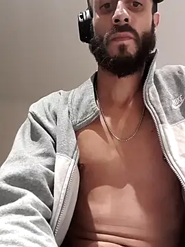 cesar8906 online show from 11.11.25