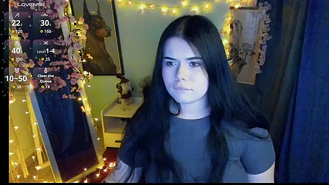 Mona Esty online show from 02.17.26