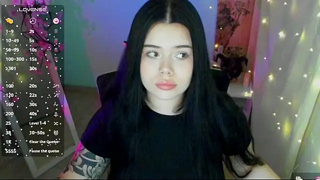 Mona Esty online show from 07.03.26