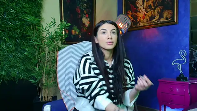 nicolepalmer online show from 10.30.25