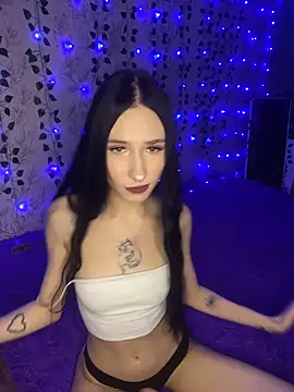 Snapshot of Kisa-Lisa_ chatting on 11.12.25 Kisa-Lisa online show from 11.12.25