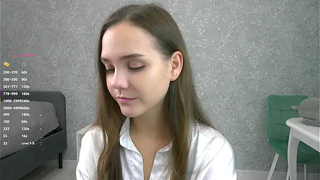 SweetSaraPie online show from 10.18.25