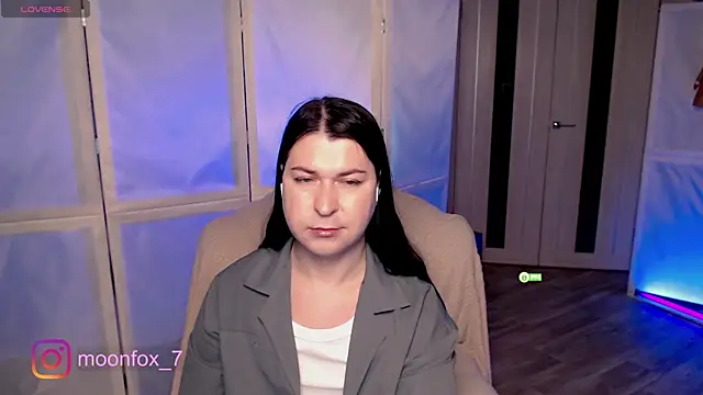 Snapshot of micromouse_mo chatting on 01.15.25 micromouse mo online show from 01.15.25