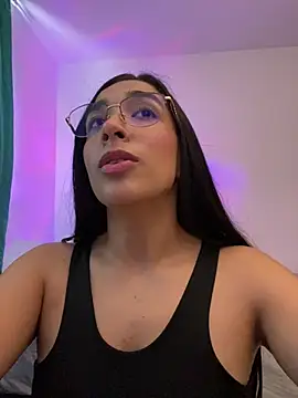 Snapshot of SabrinaEvanss_ chatting on 03.06.26 SabrinaEvanss online show from 03.06.26