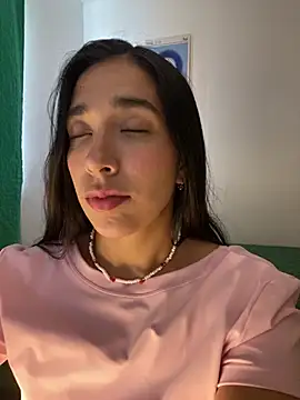 Snapshot of SabrinaEvanss_ chatting on 03.19.26 SabrinaEvanss online show from 03.19.26
