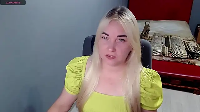 Snapshot of Ledi_Catherin chatting on 07.27.26 Ledi Catherin online show from 07.27.26