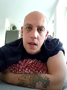 Kobradera1984 online show from 10.15.25