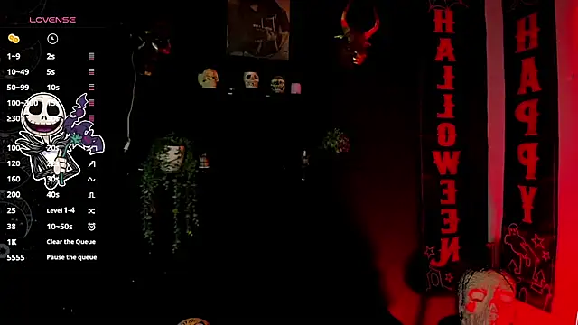 Snapshot of dahlia_darkwood chatting on 10.15.25 dahlia darkwood online show from 10.15.25