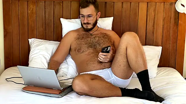 Snapshot of mrmaxiy chatting on 05.29.26 mrmaxiy online show from 05.29.26