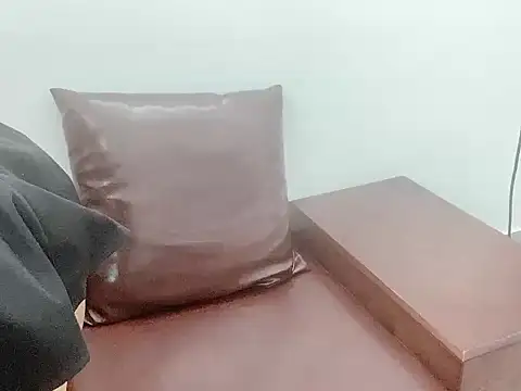 Azura a online show from 11.09.25