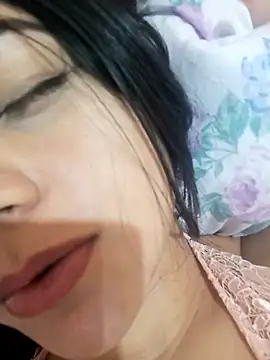 Snapshot of Malenasexy chatting on 11.13.25 Malenasexy online show from 11.13.25