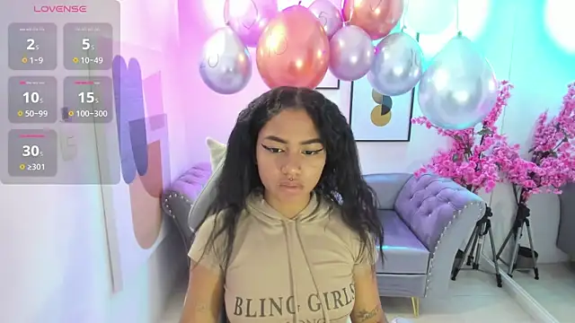 Juliie coper online show from 11.15.25