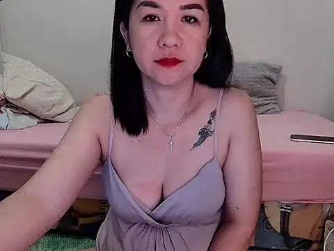 KissHott online show from 05.31.26
