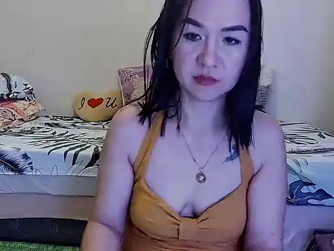 KissHott online show from 06.19.26