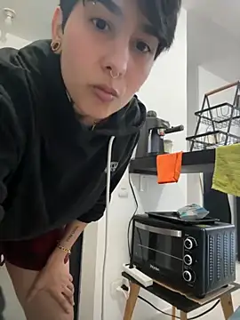 DaisyEmily online show from 11.20.25