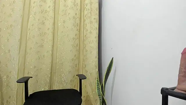  axelking  online show from 05.10.26