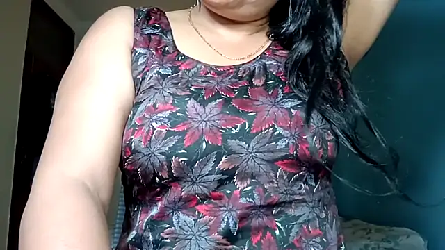 horny milf couple online show from 04.05.26