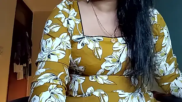 horny milf couple online show from 05.31.26