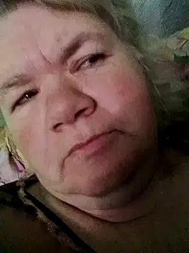 LusiyaGold5 online show from 10.19.25