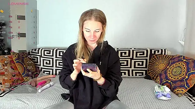 Amalia Mio online show from 03.23.26