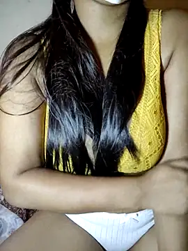 Snapshot of Hot_samira chatting on 07.30.26 Hot samira online show from 07.30.26