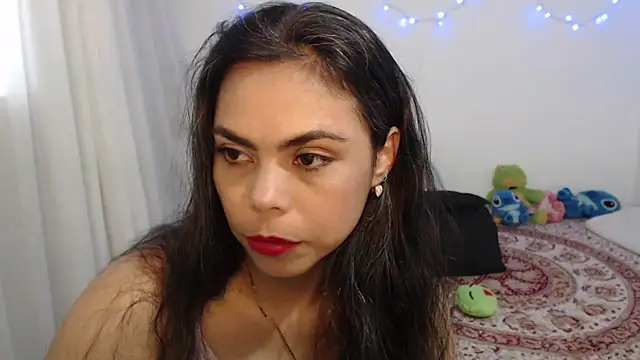Snapshot of ms_megan_shadow chatting on 05.12.26 ms megan shadow online show from 05.12.26