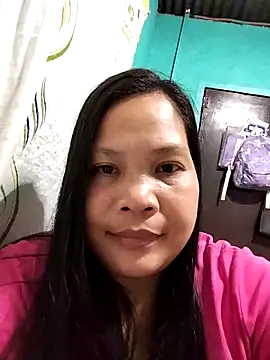 Snapshot of shyhotpinay_32 chatting on 10.27.25 shyhotpinay 32 online show from 10.27.25