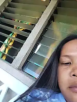 Snapshot of shyhotpinay_32 chatting on 08.03.26 shyhotpinay 32 online show from 08.03.26