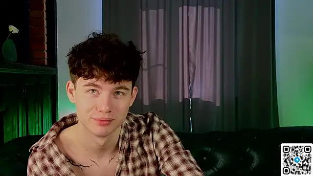 Cute Mike online show from 03.17.26