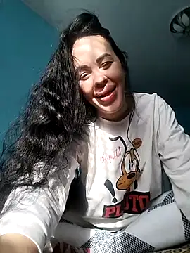 Stefaniyaxq online show from 11.25.25