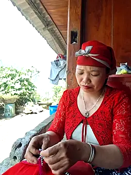 miomio-12 online show from 04.08.26