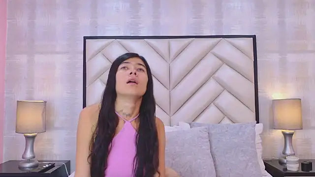 CristalShayy online show from 04.07.26
