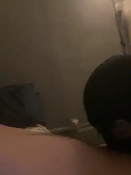 Snapshot of tonybrocas chatting on 02.25.26 tonybrocas online show from 02.25.26