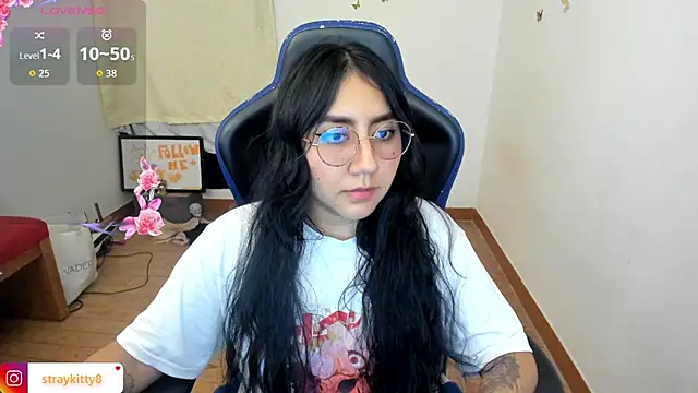 LoveLyy- online show from 01.10.26