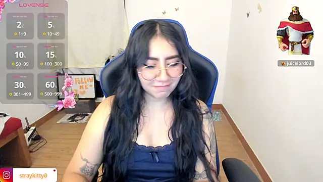 LoveLyy- online show from 04.09.26