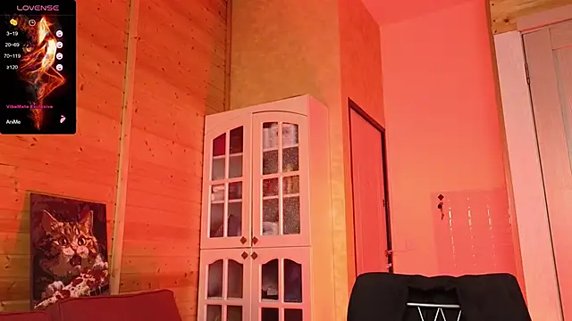 Lady Shine online show from 02.04.26