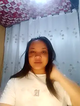 Snapshot of _YourHellMajestic_ chatting on 10.30.25  YourHellMajestic  online show from 10.30.25